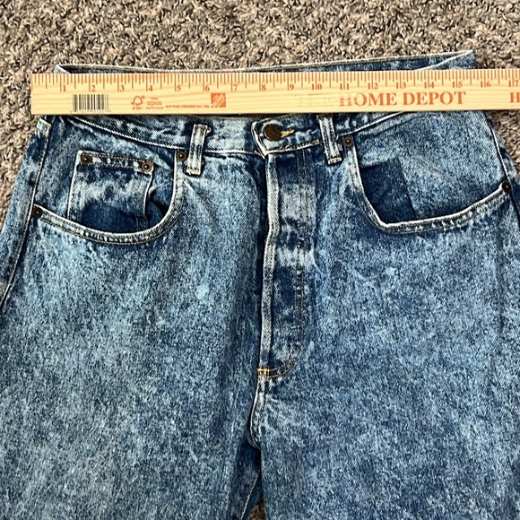 Vintage GUESS Wide Leg Acid Wash Jeans Size 29 Button Fly - Picture 10 of 12